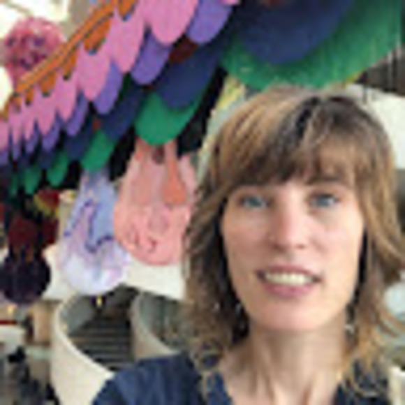 Meet your Posher, Kelly - Picture 1 of 1